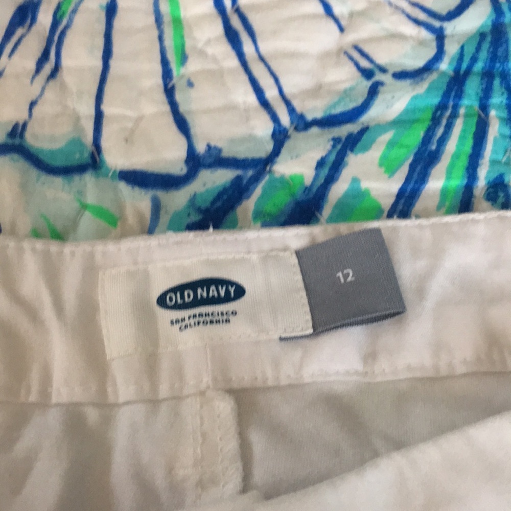 White Shorts - Picture 4 of 6